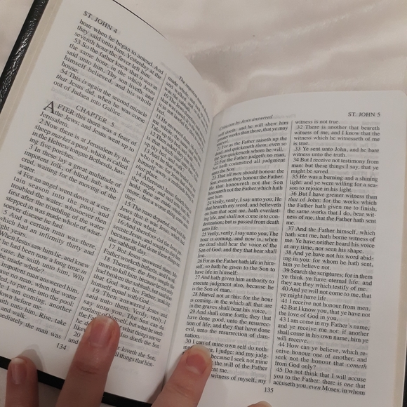 HOLY BIBLE King James Version KJV The New Testament ONLY - Picture 3 of 6